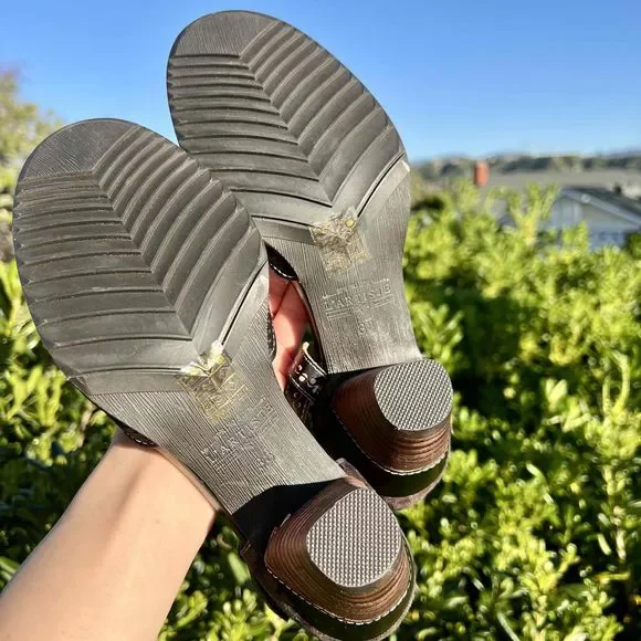 L’Artiste Spring Step Parchelle Black Perforated Mary Jane Heels Size 7.5-8 NEW - Picture 3 of 8